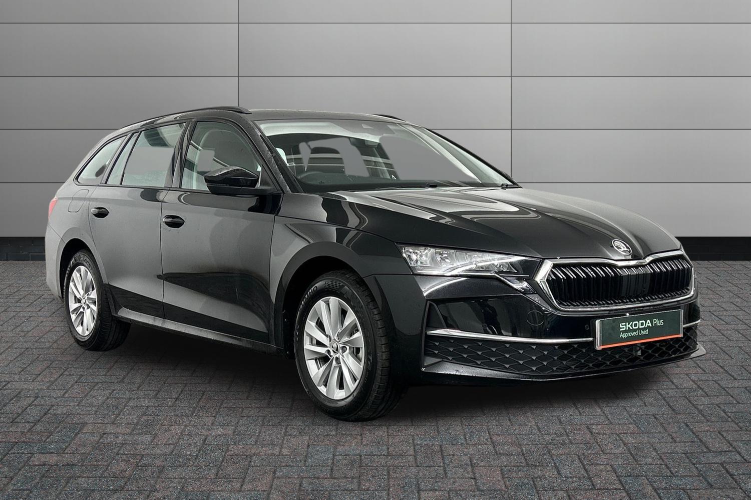 Main listing image - Skoda Octavia Estate