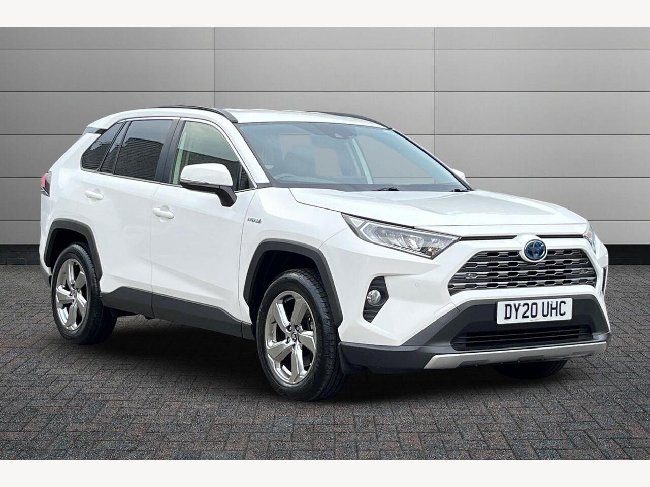 Main listing image - Toyota RAV4