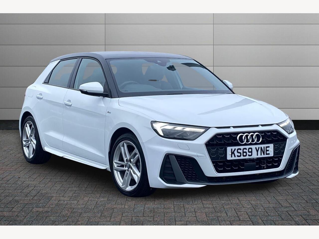 Main listing image - Audi A1