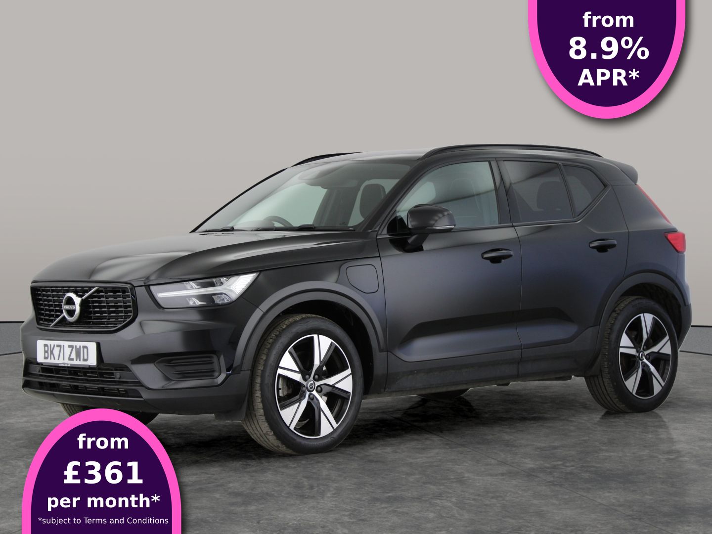 Main listing image - Volvo XC40 Recharge