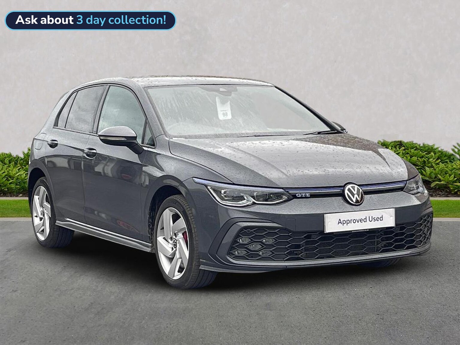 Main listing image - Volkswagen Golf GTE