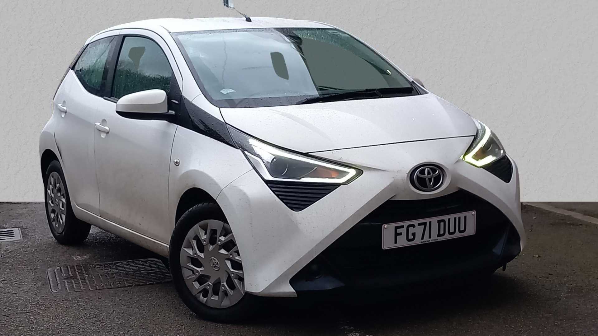 Main listing image - Toyota Aygo