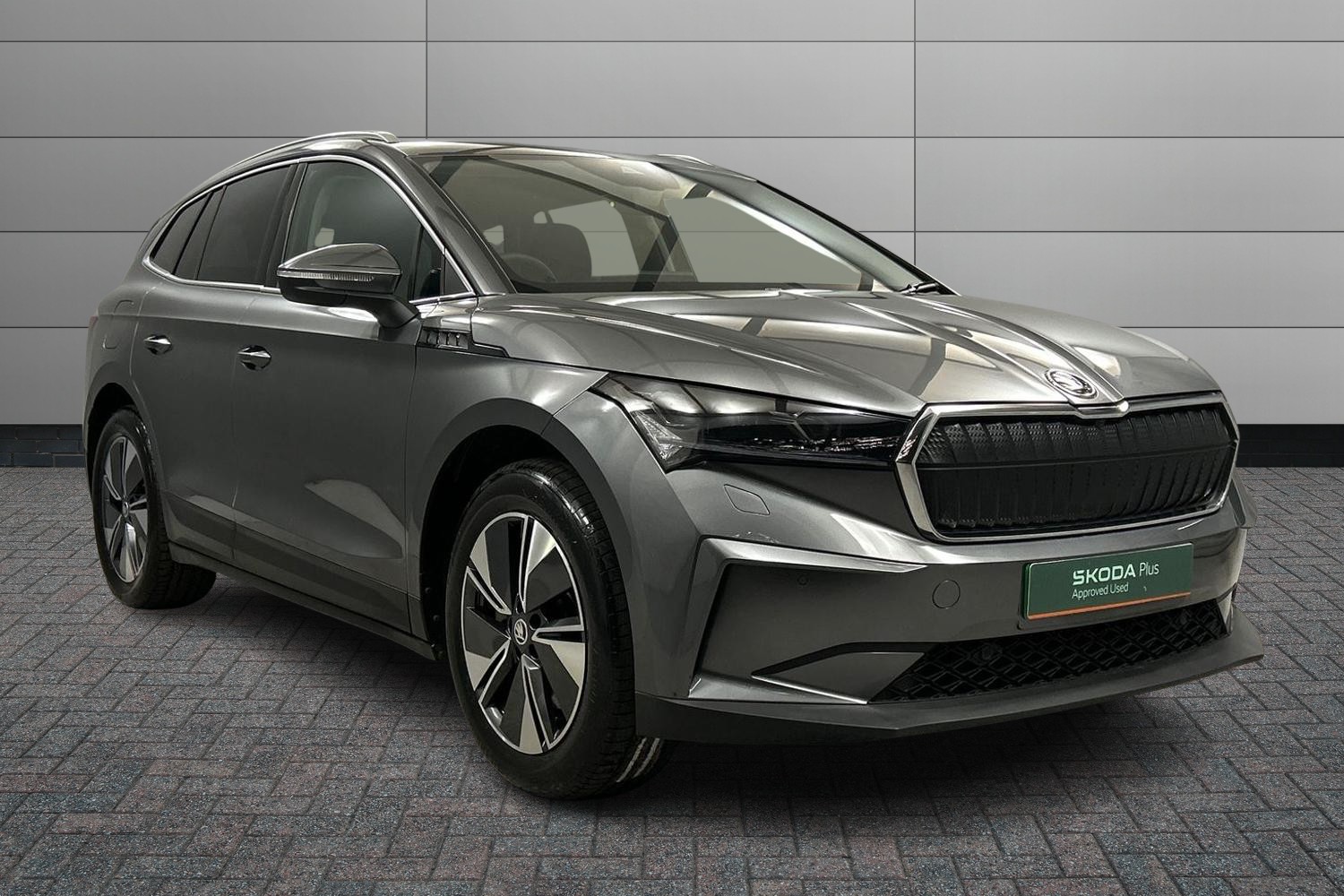 Main listing image - Skoda Enyaq