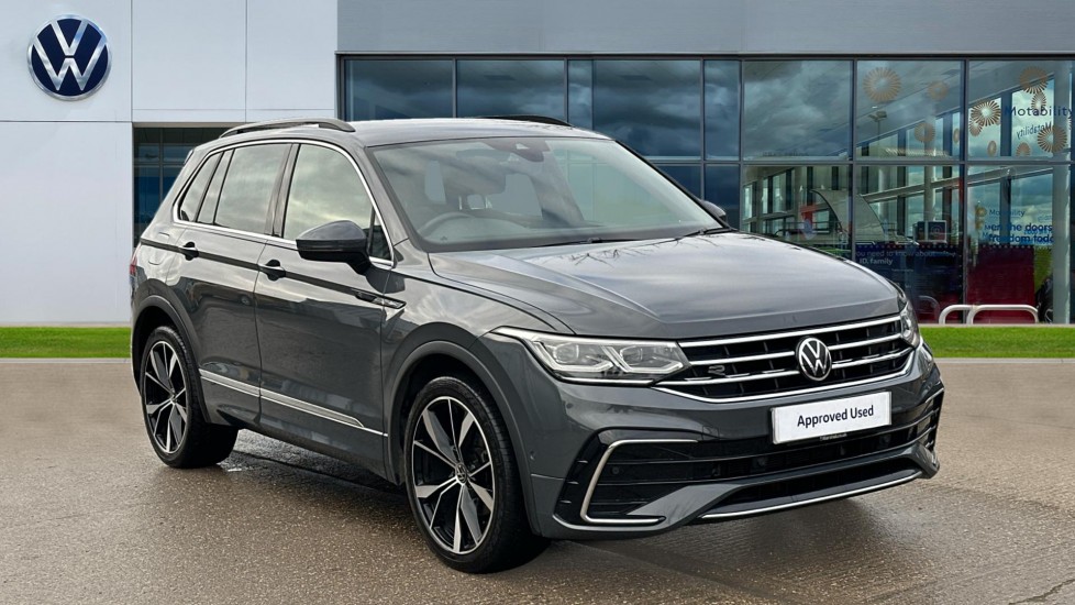 Main listing image - Volkswagen Tiguan