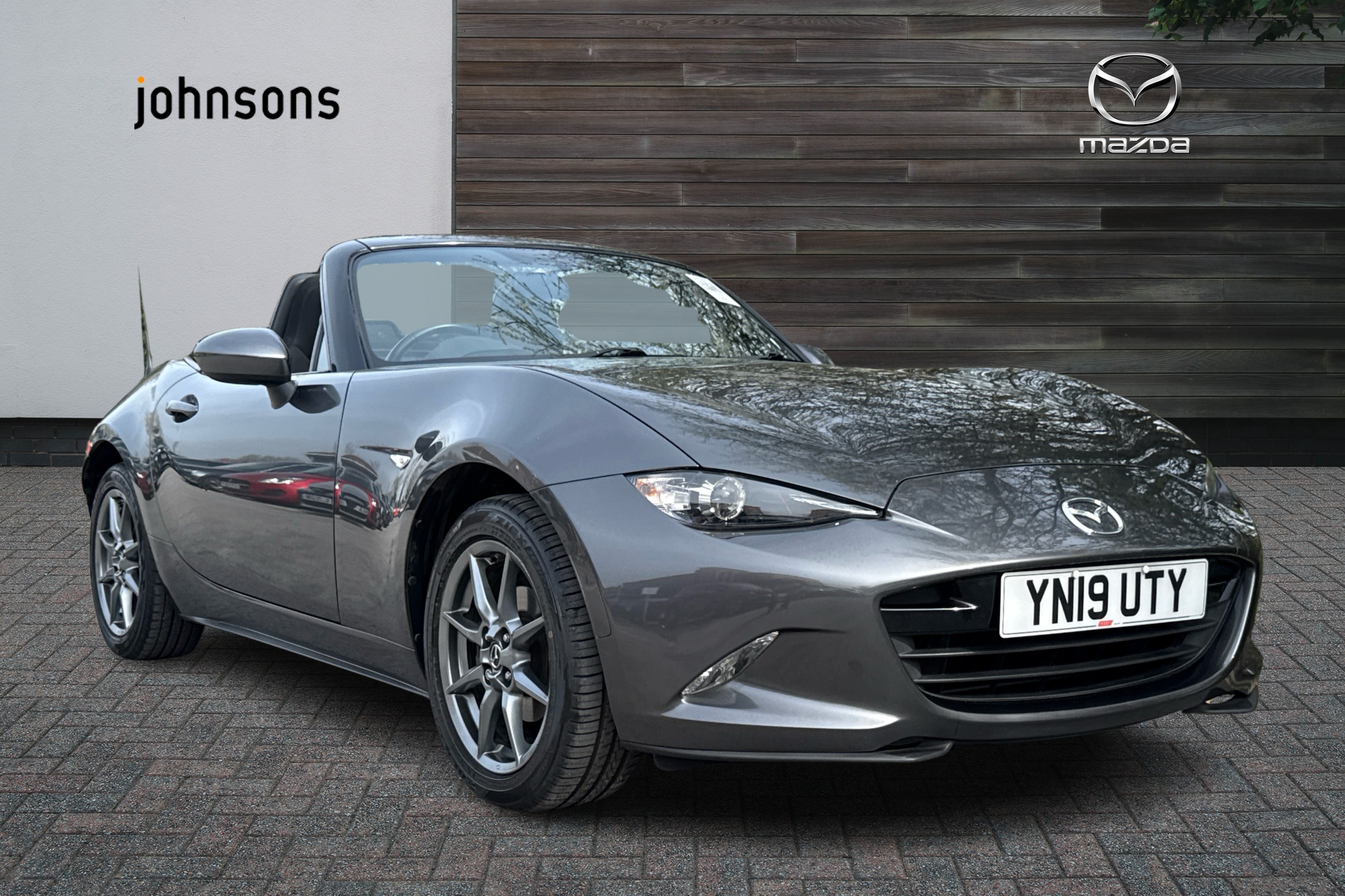 Main listing image - Mazda MX-5