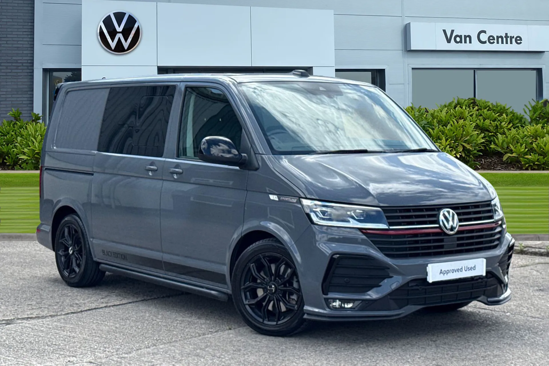 Main listing image - Volkswagen Transporter