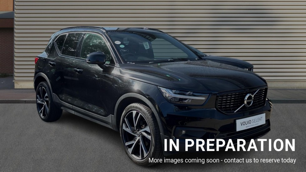 Main listing image - Volvo XC40