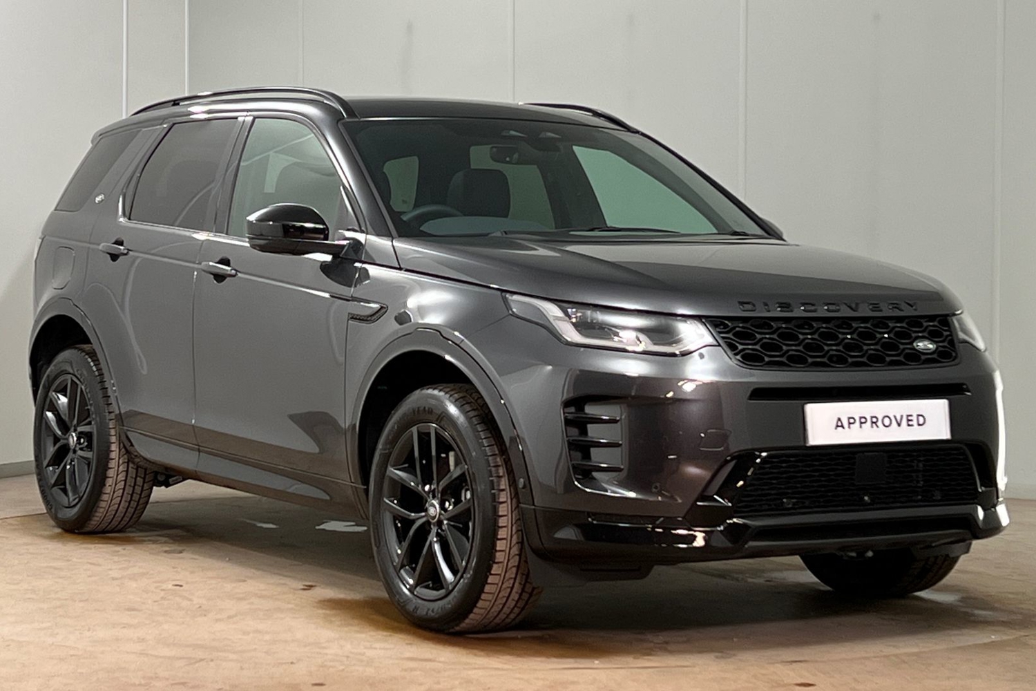 Main listing image - Land Rover Discovery Sport