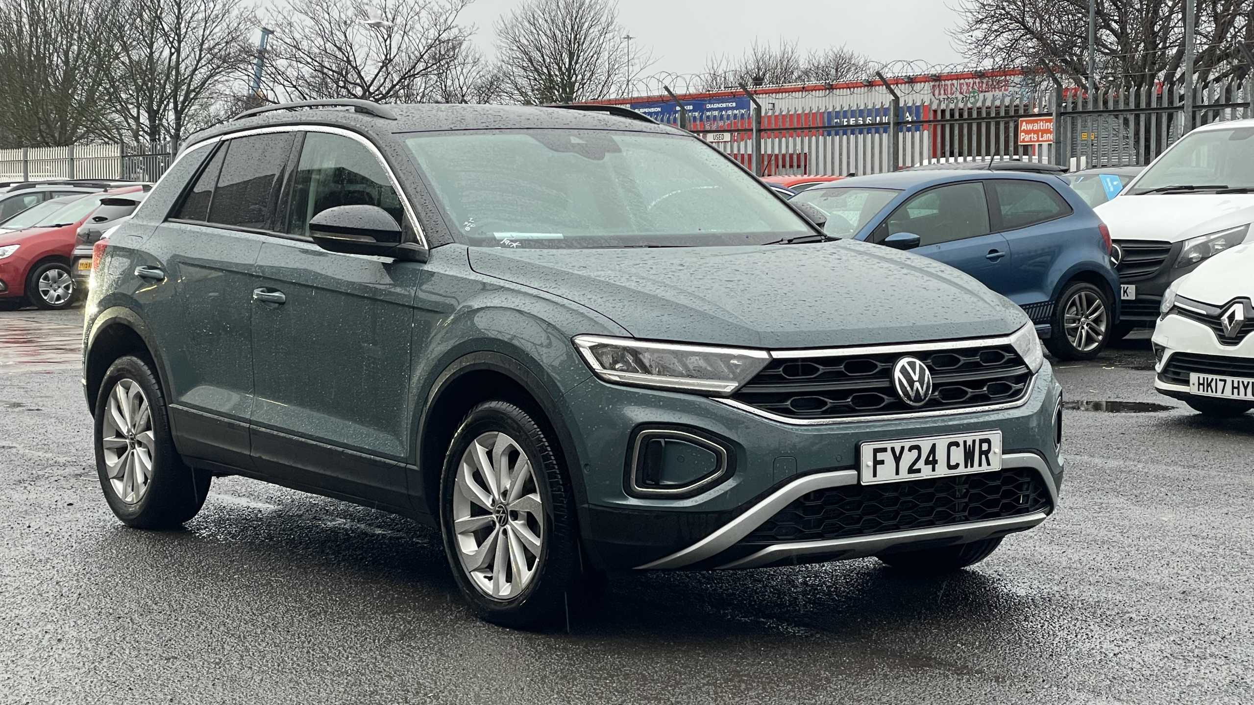 Main listing image - Volkswagen T-Roc