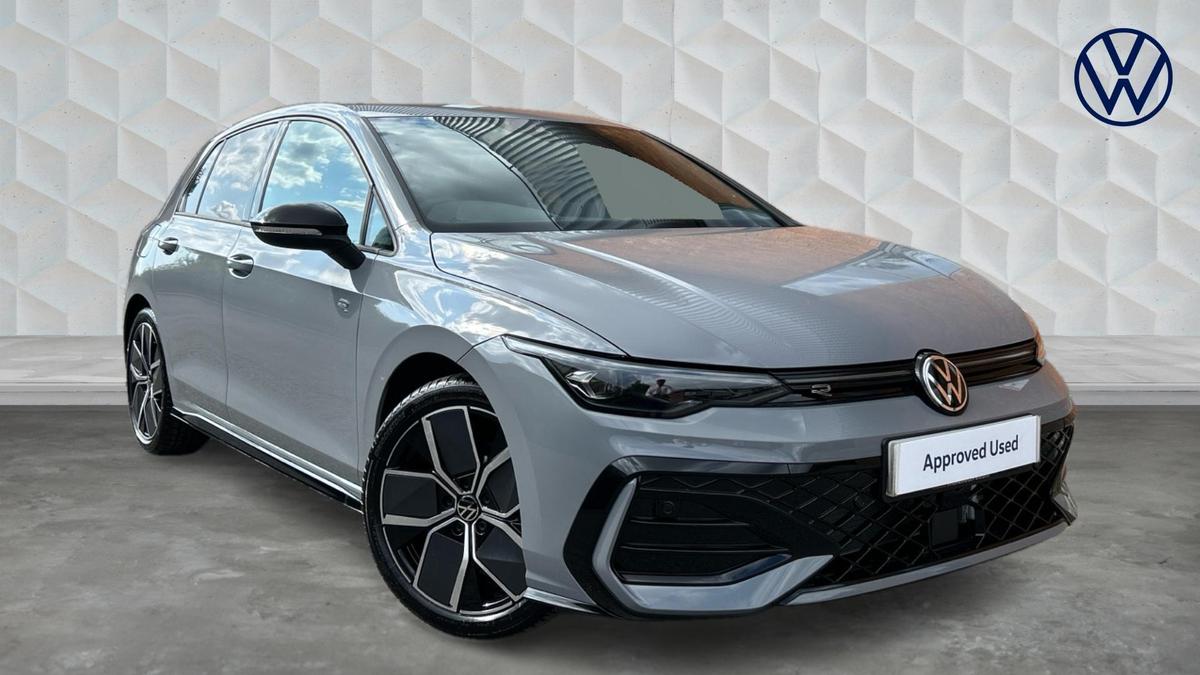 Main listing image - Volkswagen Golf