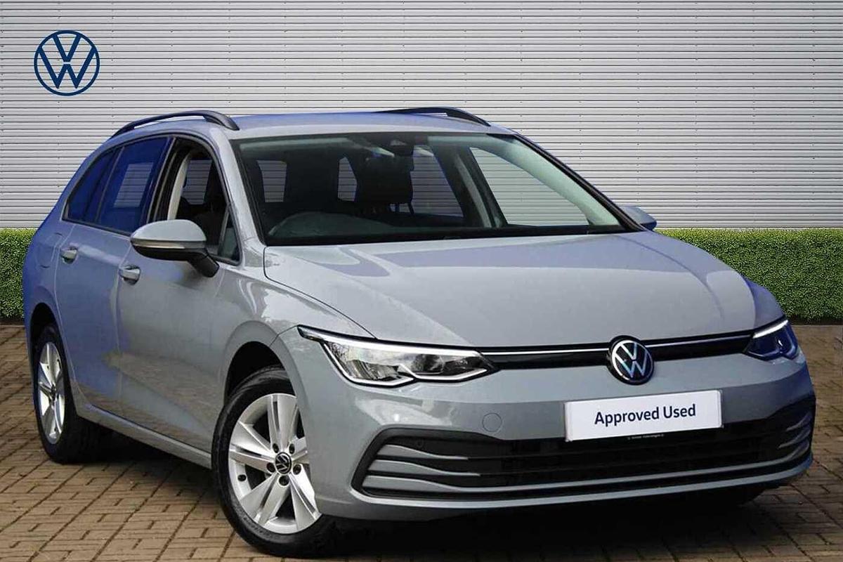 Main listing image - Volkswagen Golf