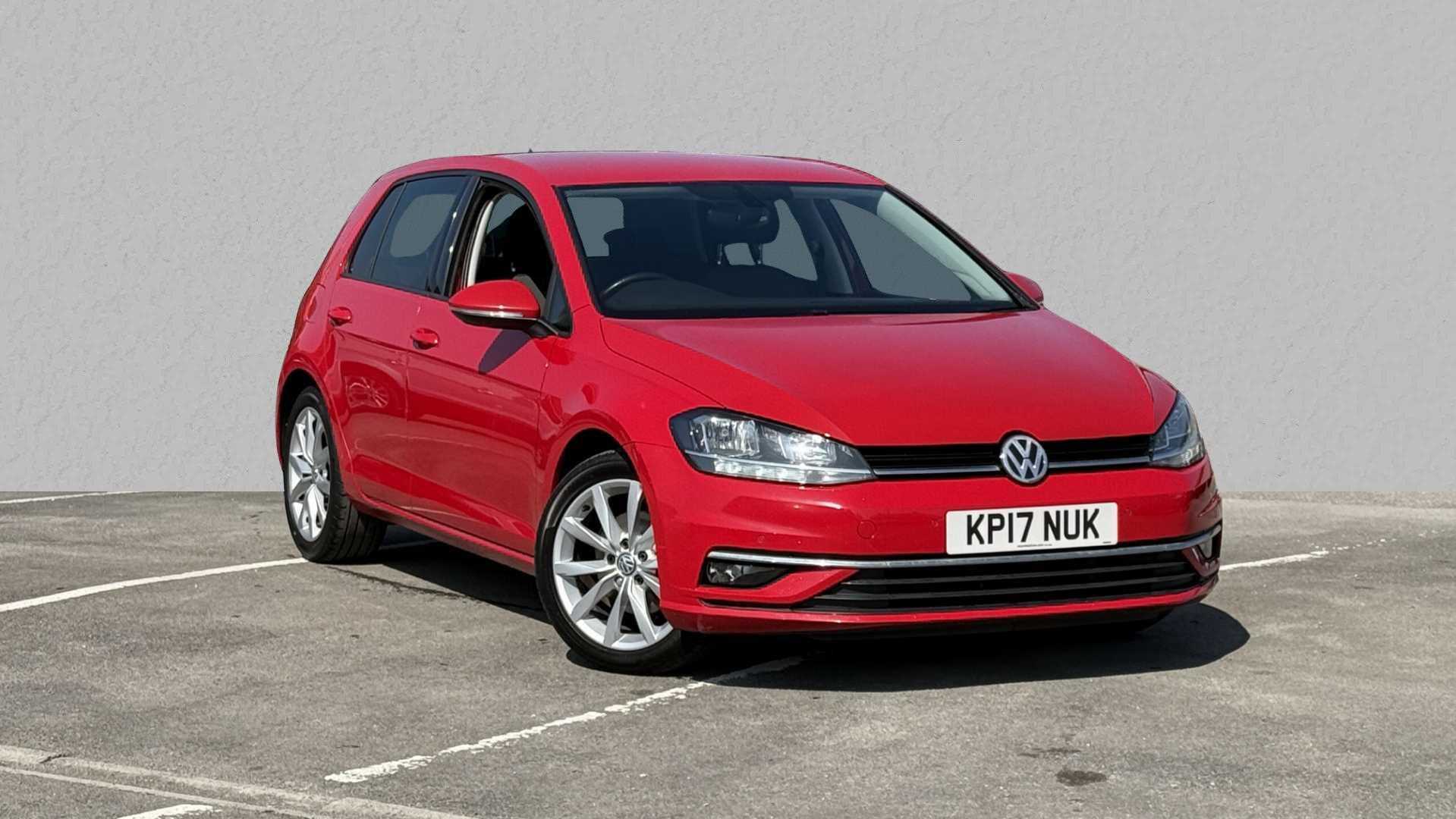 Main listing image - Volkswagen Golf