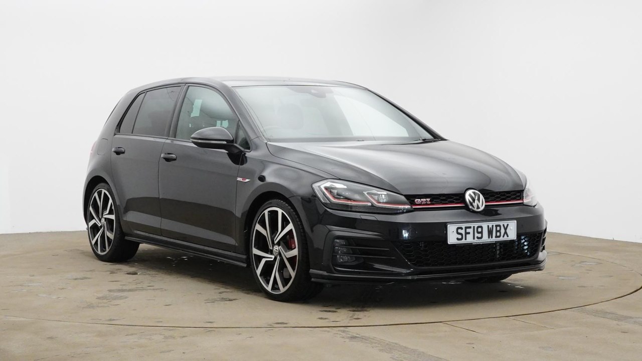 Main listing image - Volkswagen Golf GTI