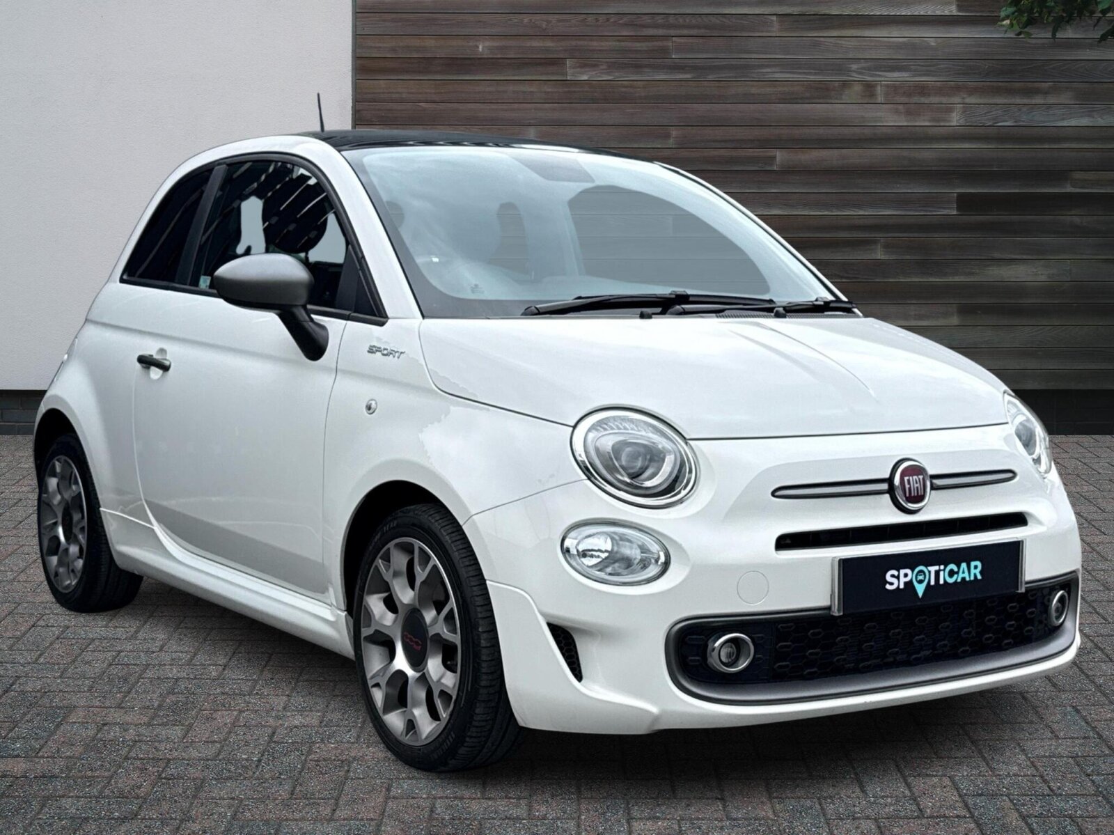 Main listing image - Fiat 500