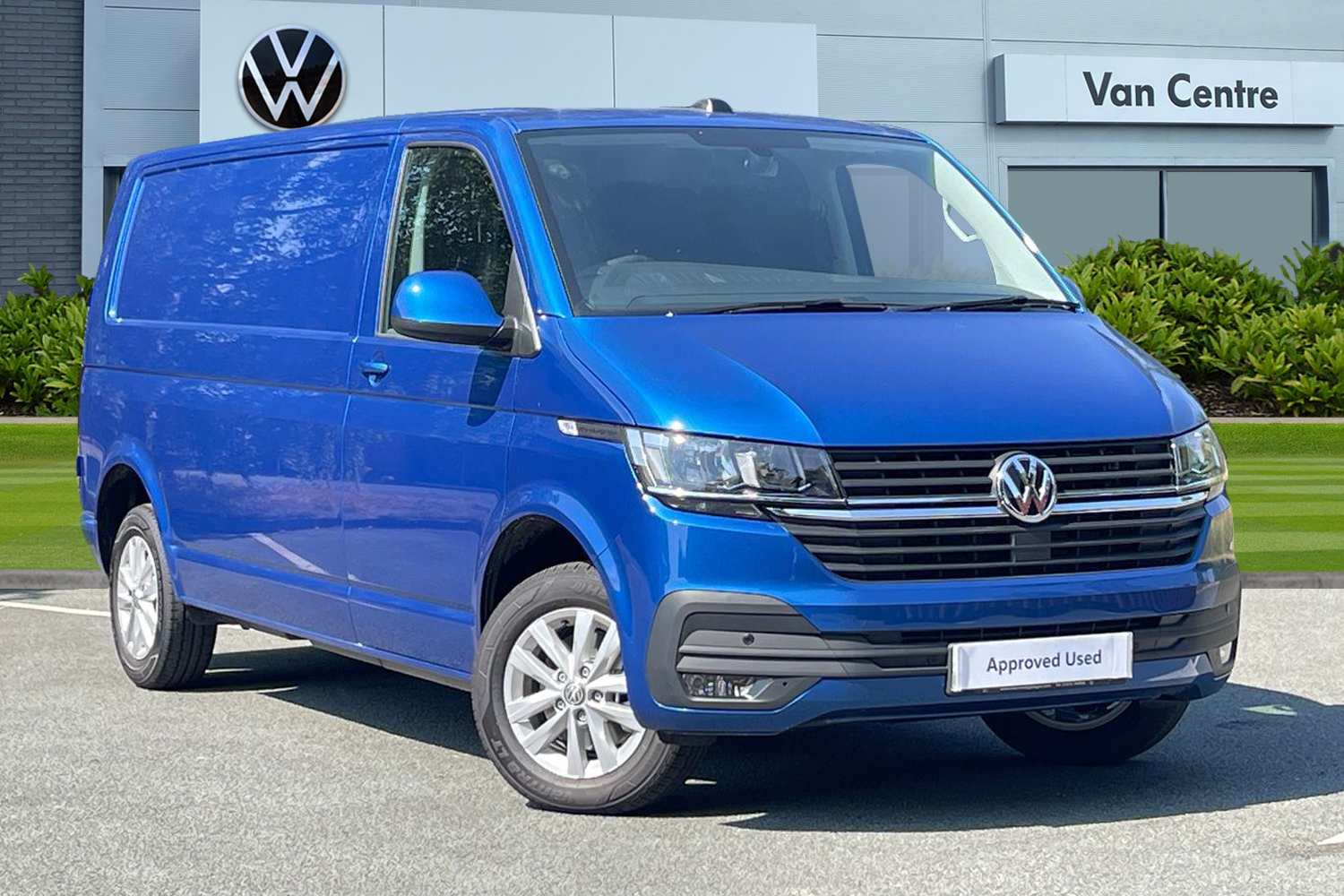 Main listing image - Volkswagen Transporter