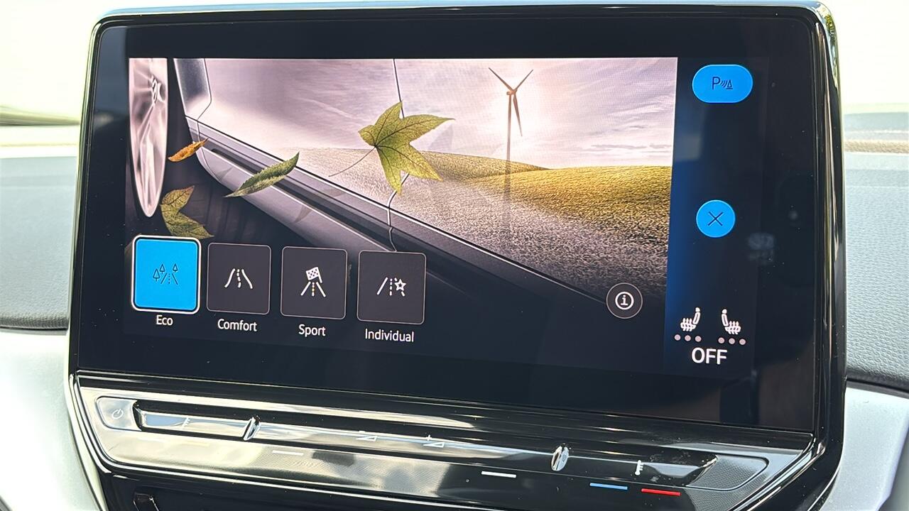 Main listing image - Volkswagen ID.4