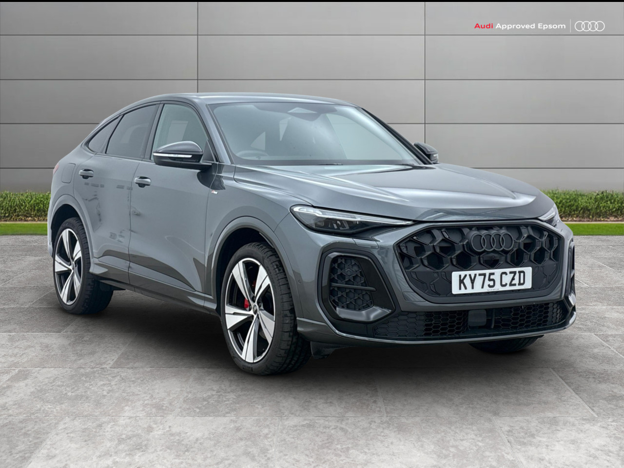 Main listing image - Audi Q5