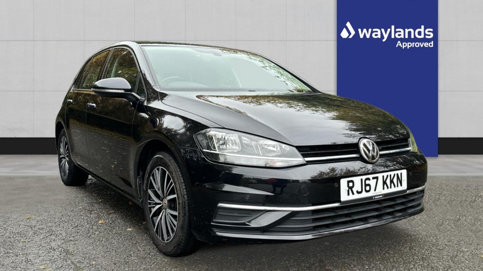 Main listing image - Volkswagen Golf