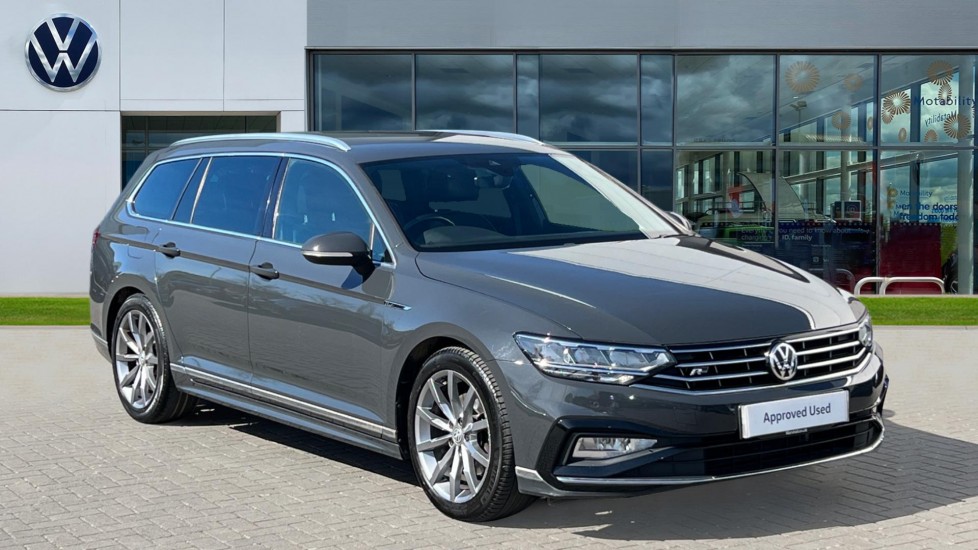 Main listing image - Volkswagen Passat Estate