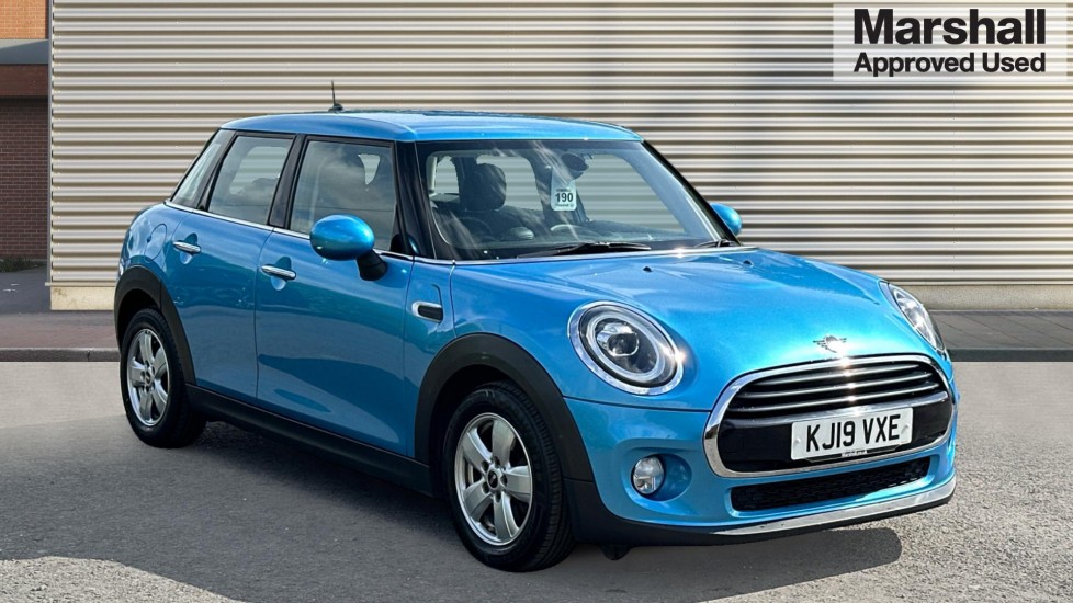 Main listing image - MINI Hatchback 5dr