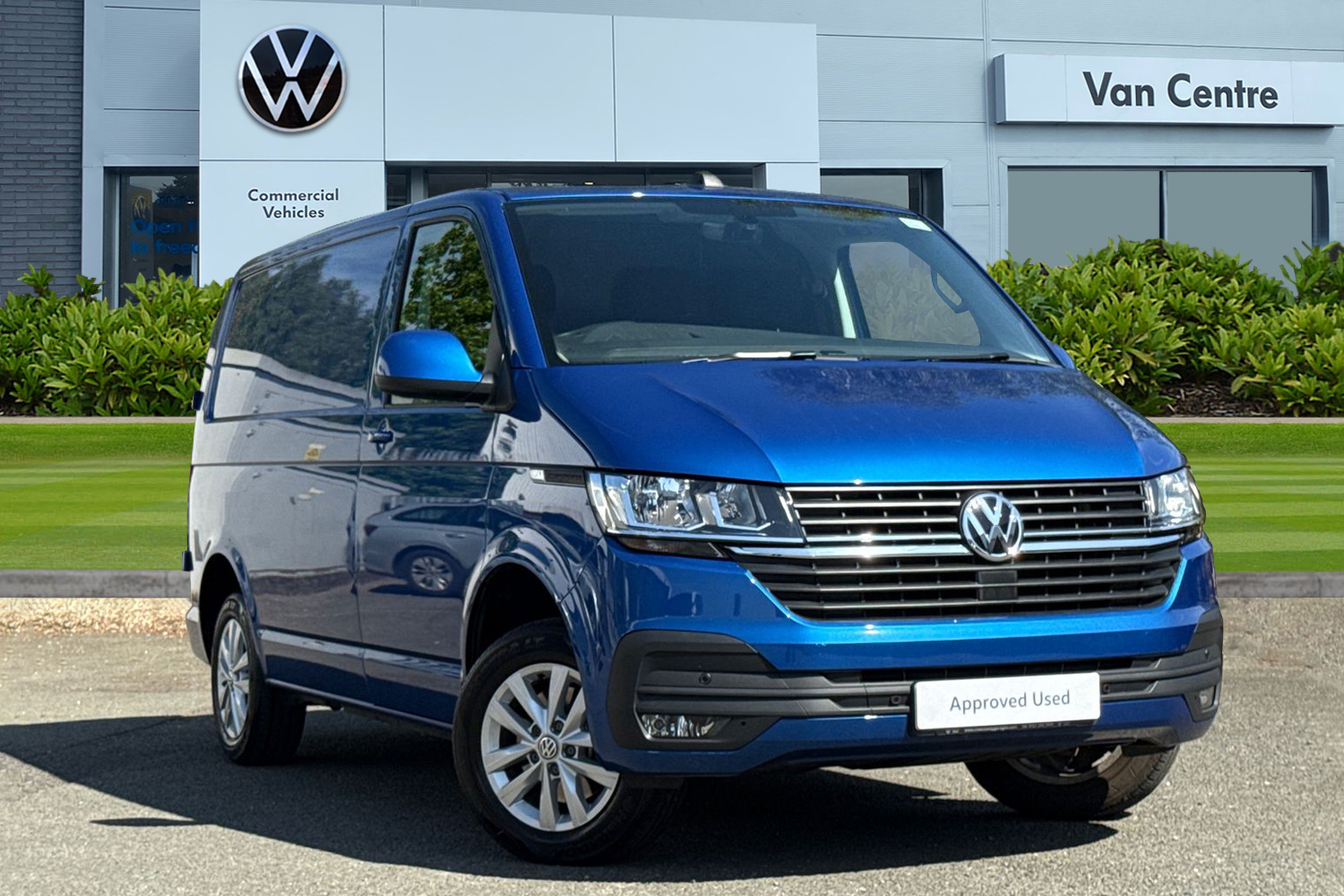 Main listing image - Volkswagen Transporter