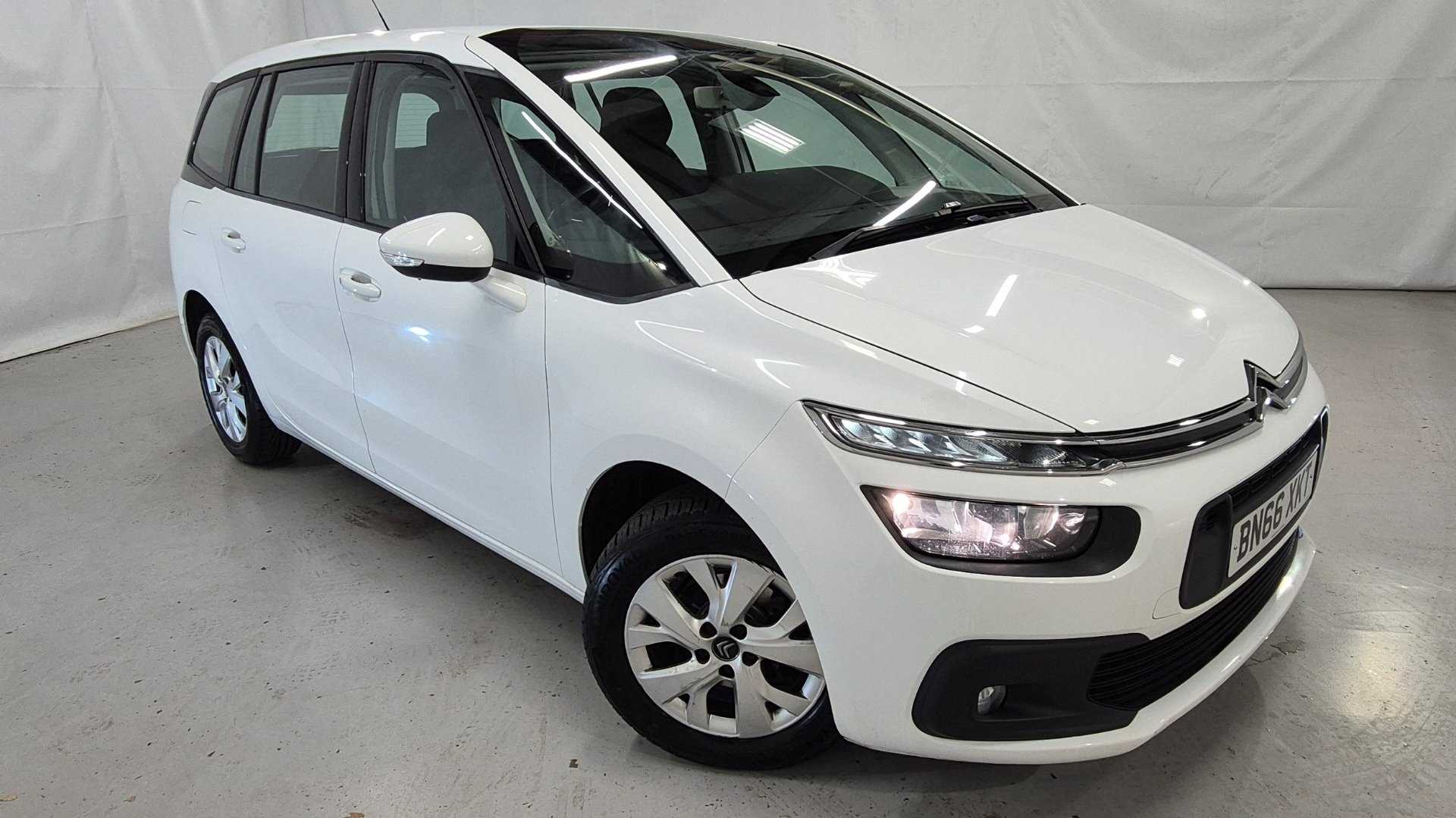 Main listing image - Citroen Grand C4 Picasso