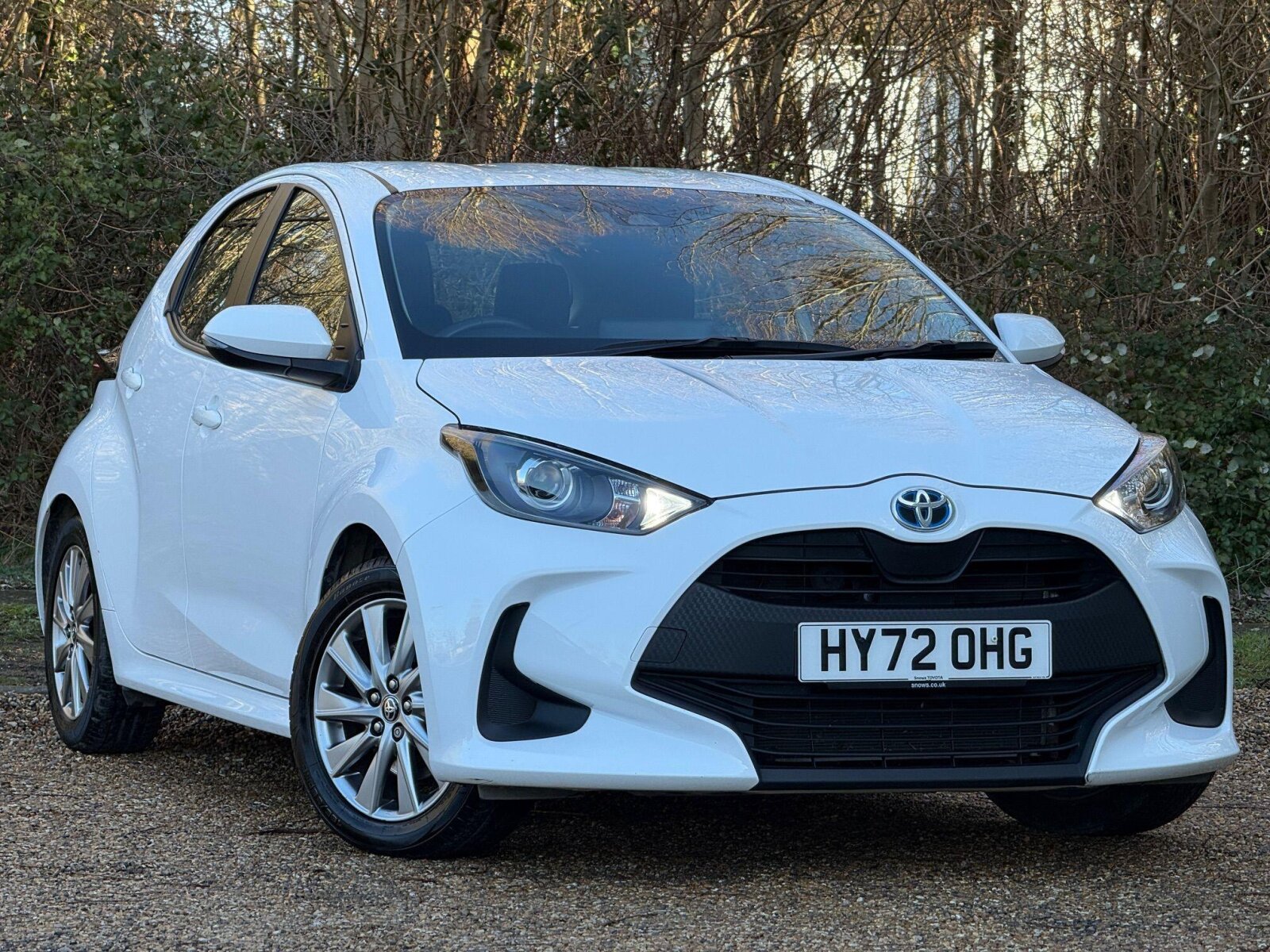 Main listing image - Toyota Yaris