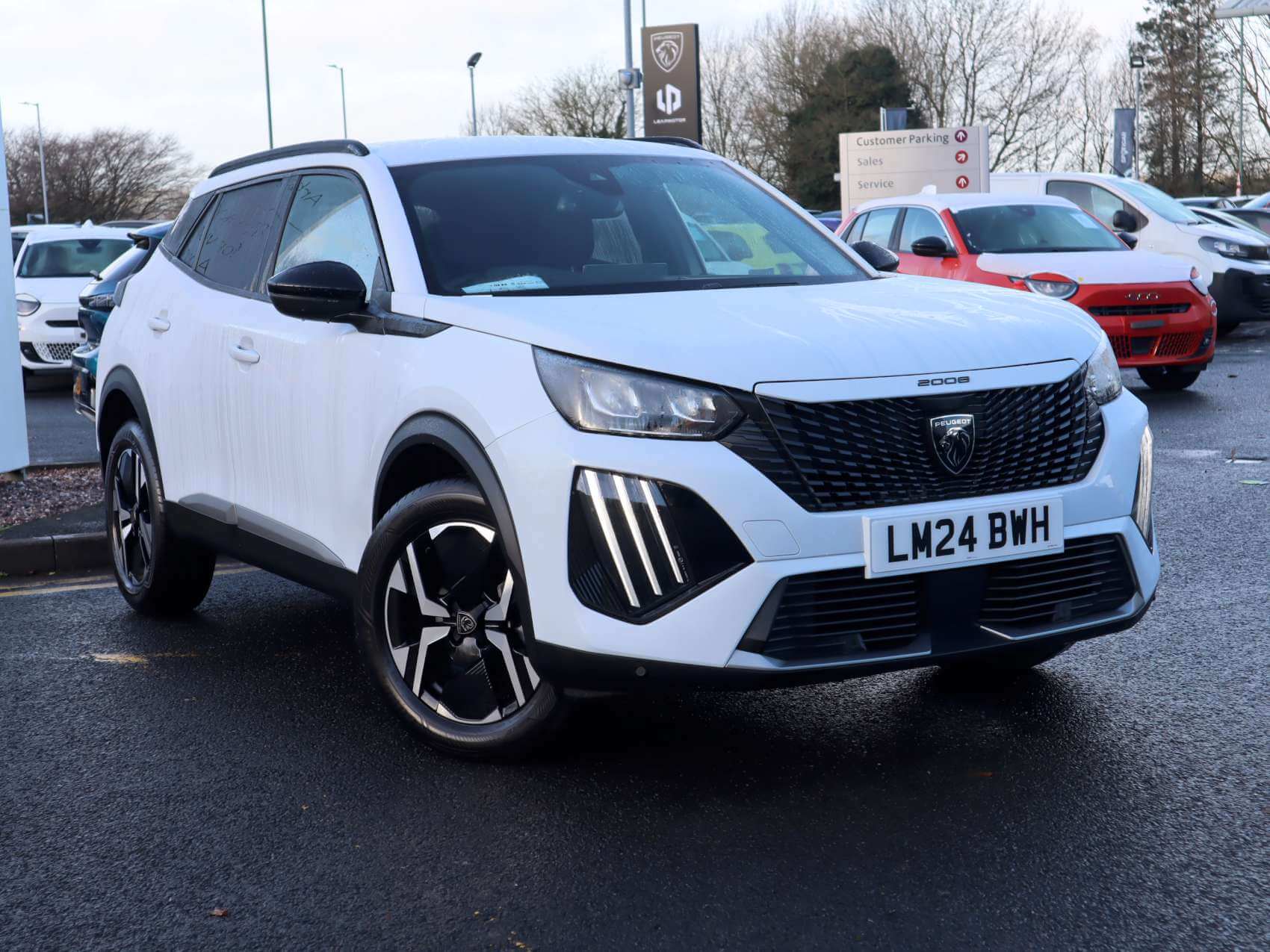 Main listing image - Peugeot 2008