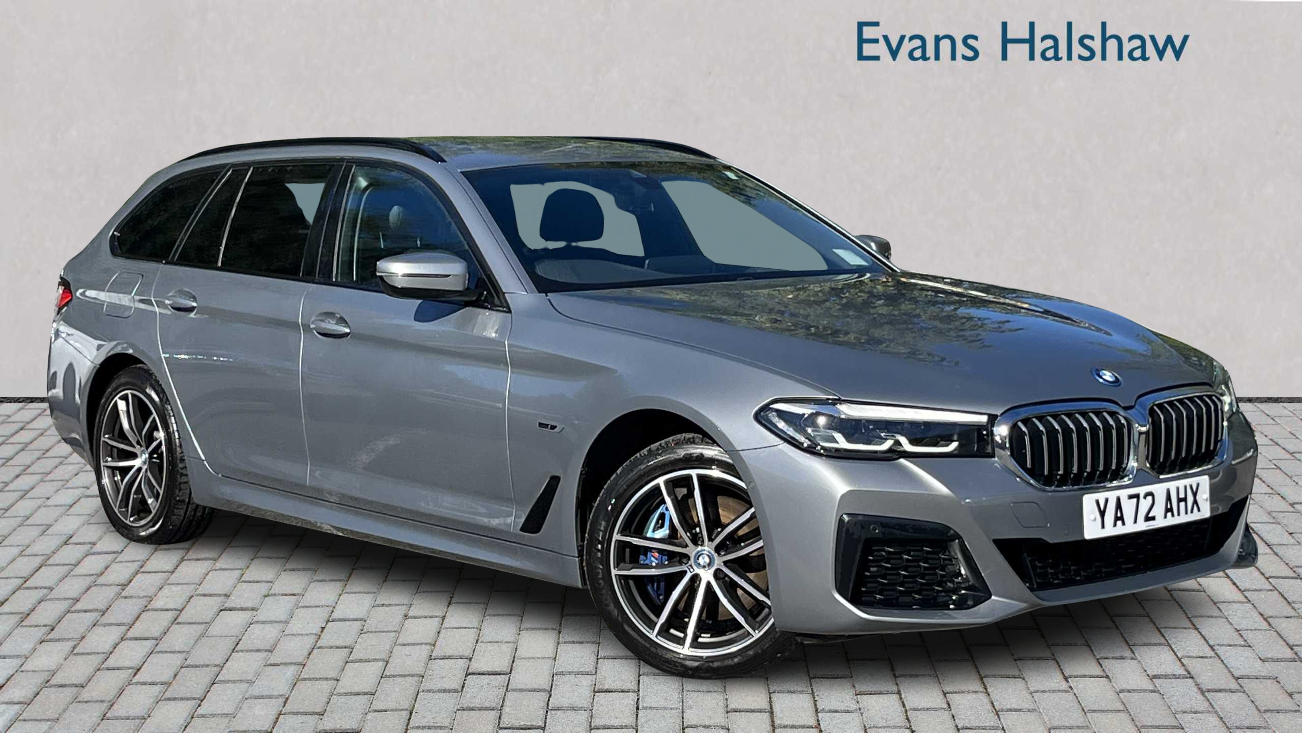 Main listing image - BMW 5 Series Touring