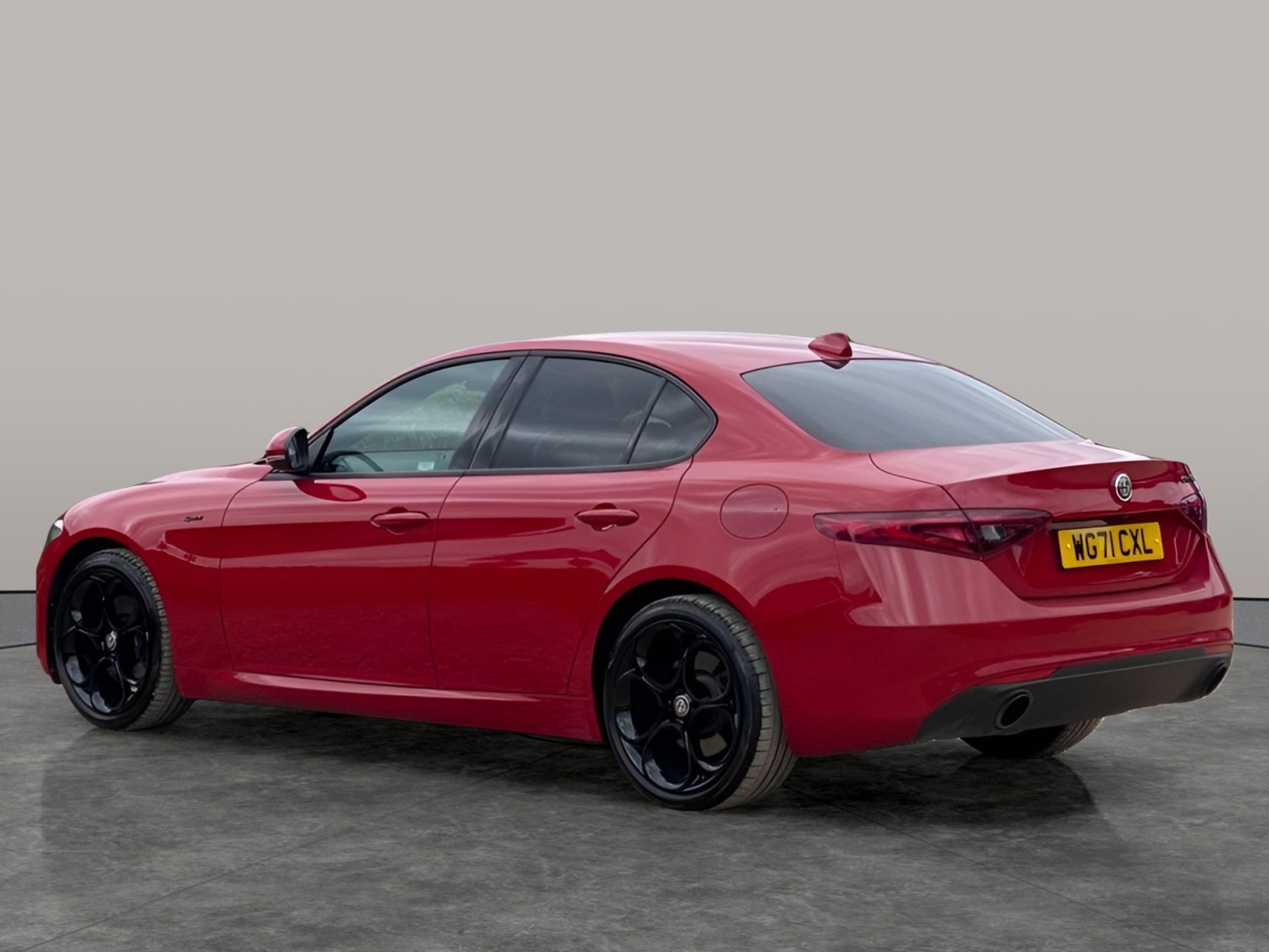 Main listing image - Alfa Romeo Giulia