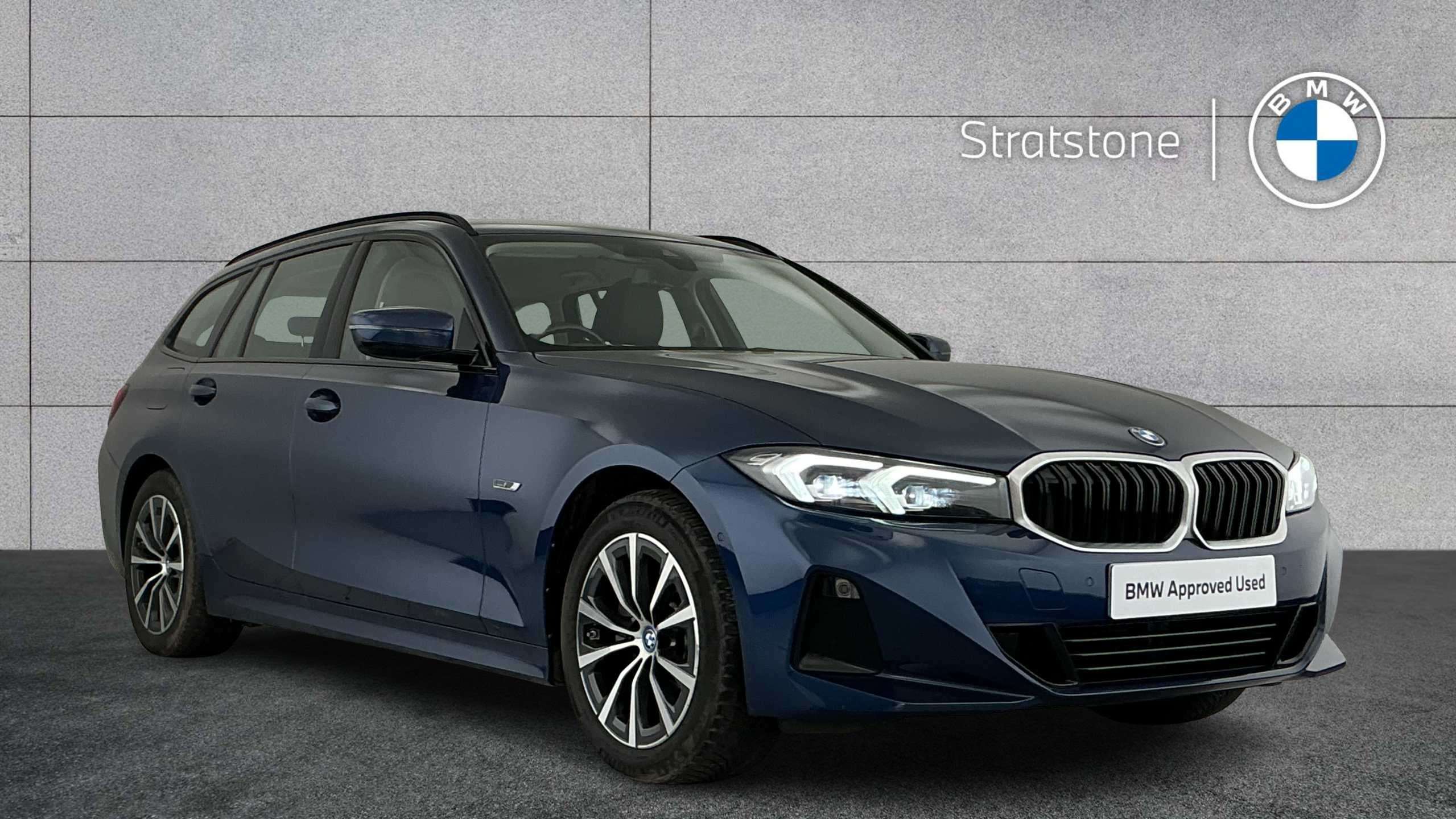 Main listing image - BMW 3 Series Touring