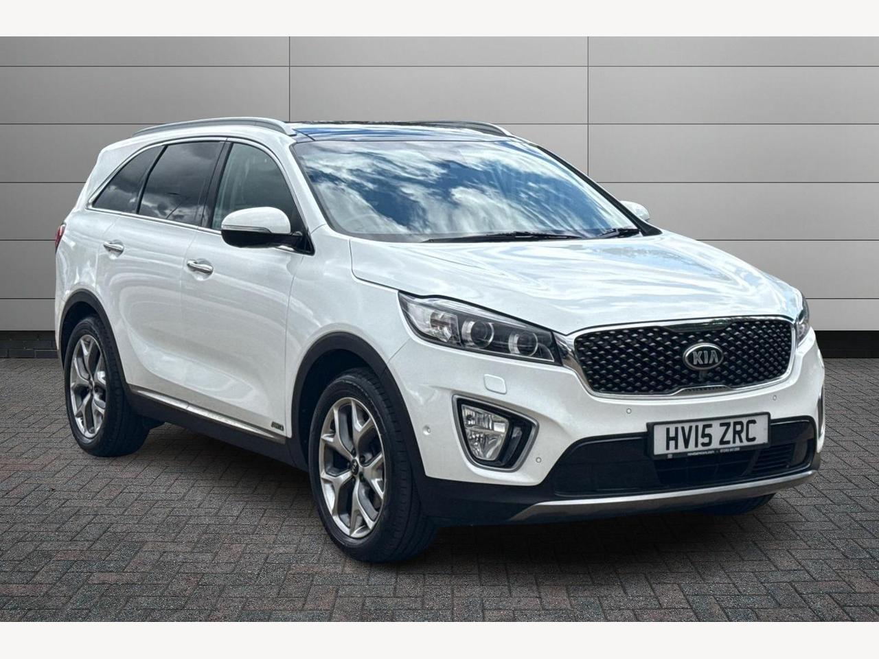 Main listing image - Kia Sorento