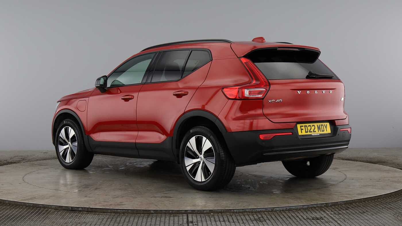 Main listing image - Volvo XC40 Recharge