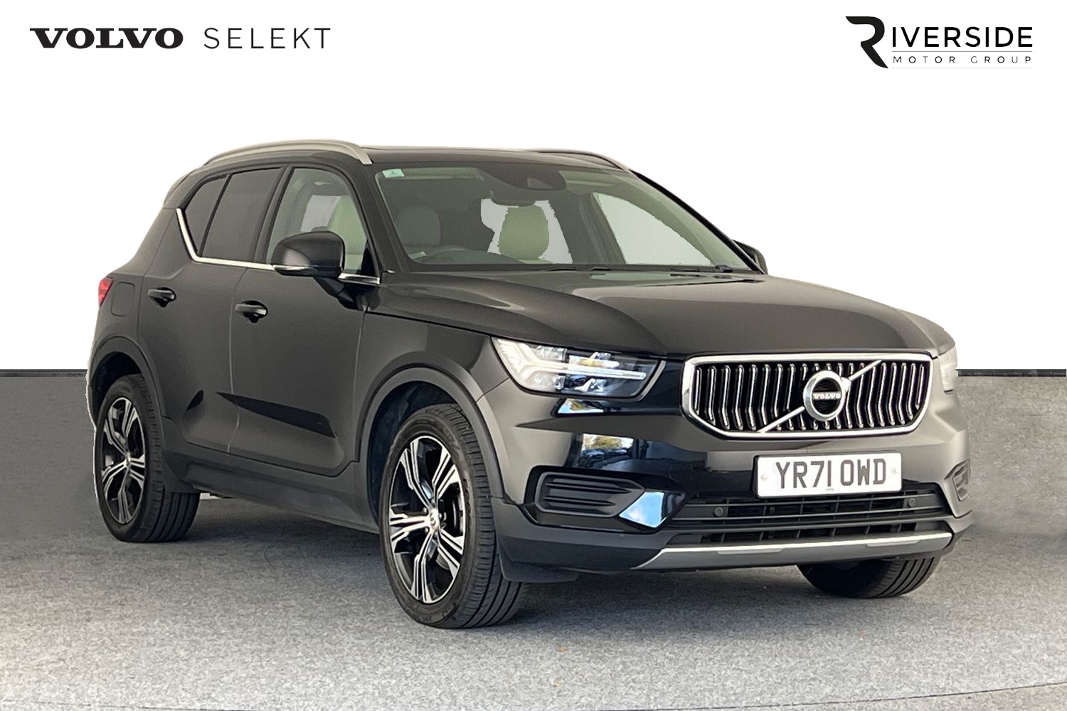 Main listing image - Volvo XC40