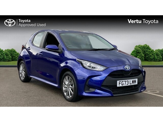 Main listing image - Toyota Yaris