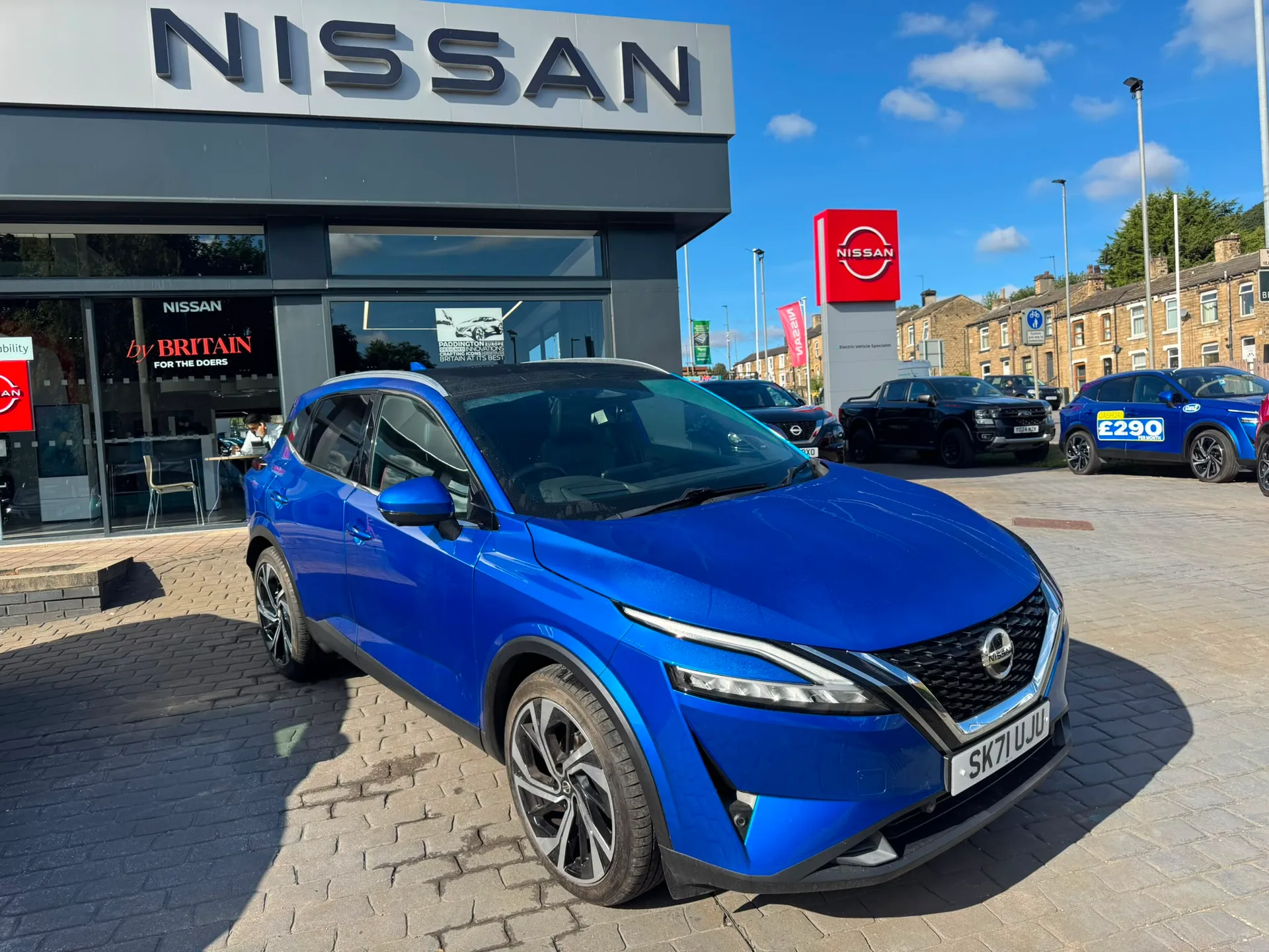 Main listing image - Nissan Qashqai