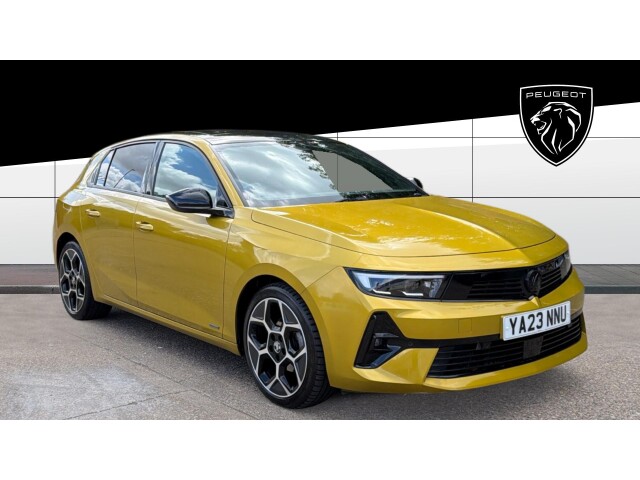 Main listing image - Vauxhall Astra