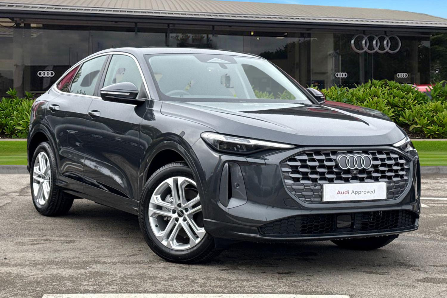 Main listing image - Audi Q5