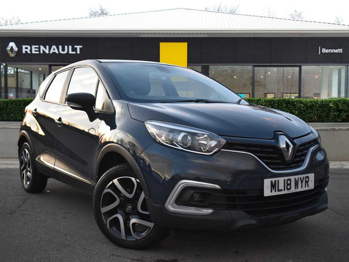 Main listing image - Renault Captur