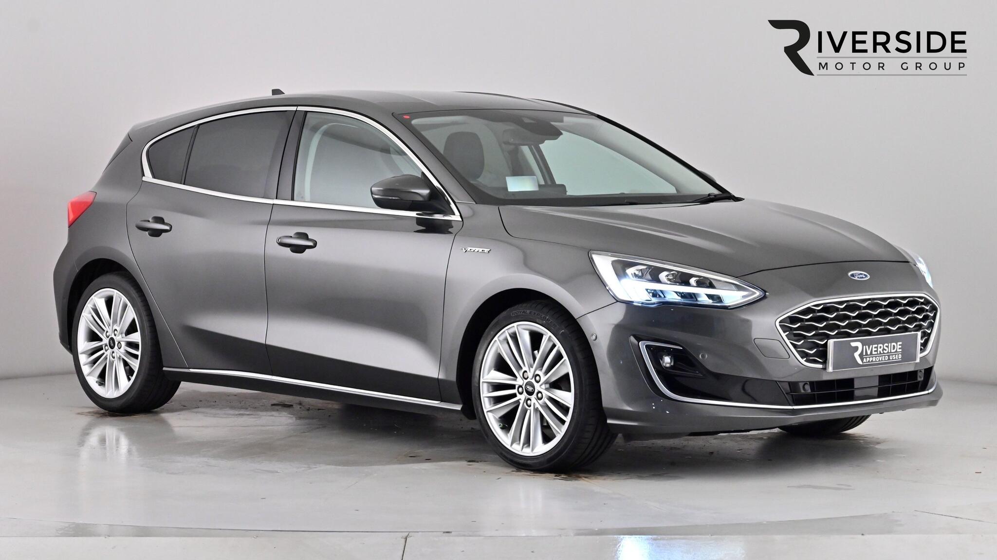 Main listing image - Ford Focus Vignale