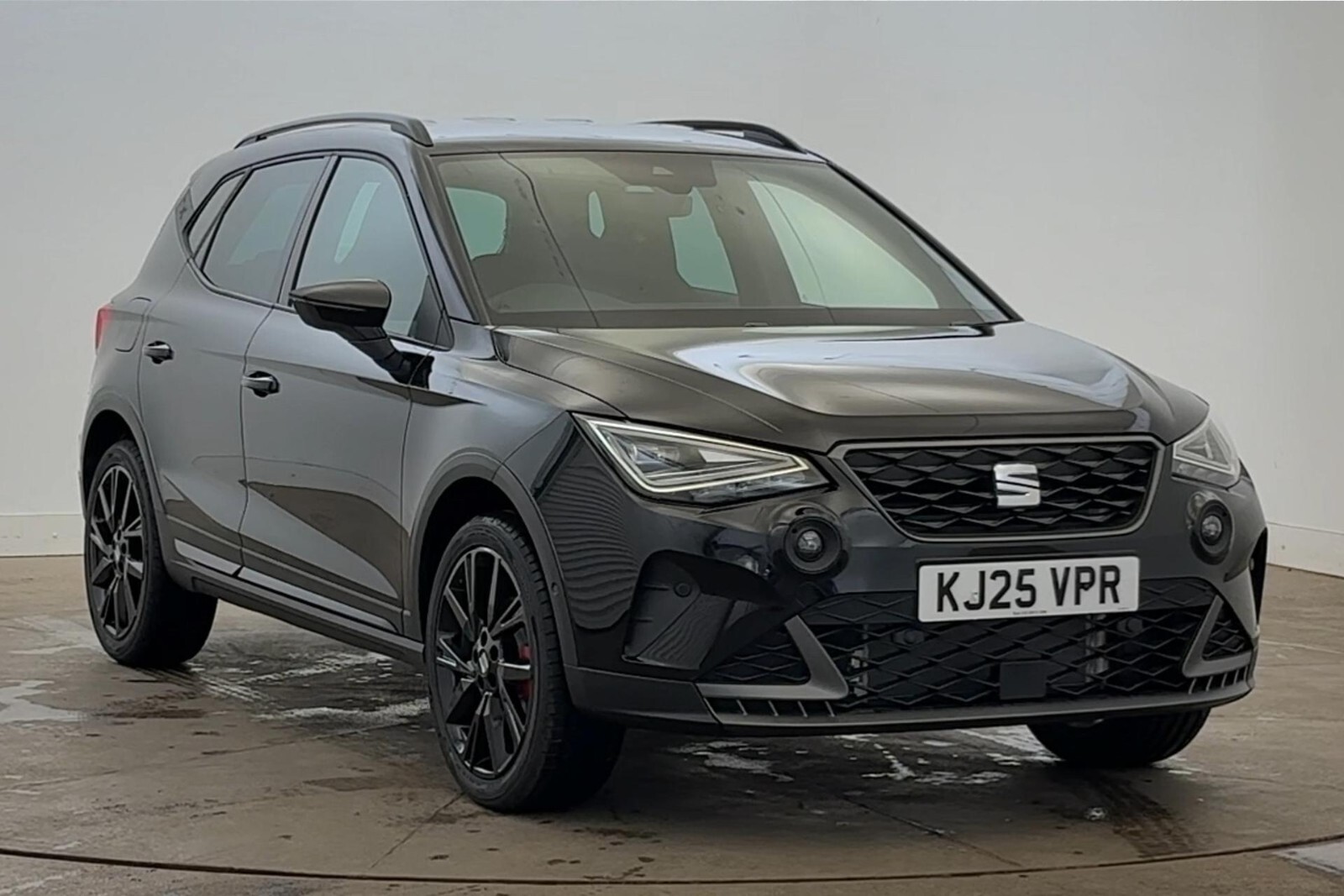 Main listing image - SEAT Arona