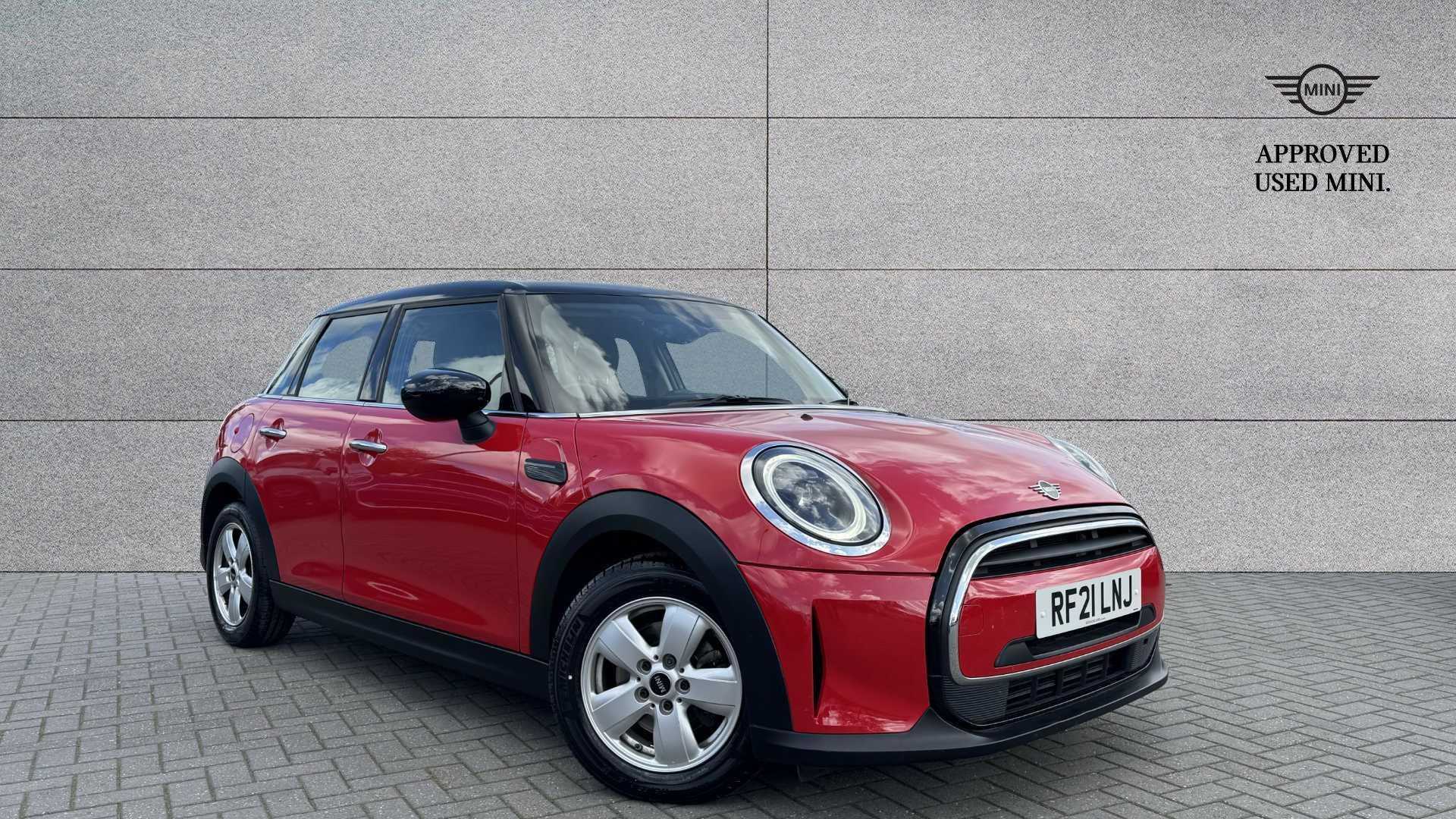 Main listing image - MINI Hatchback 5dr