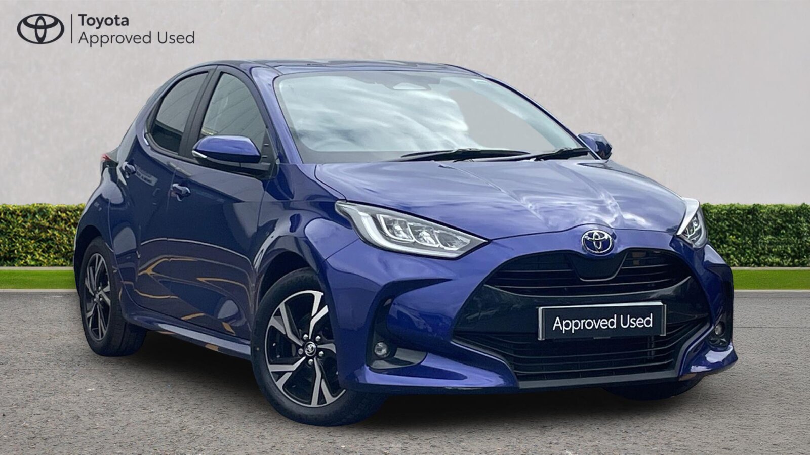 Main listing image - Toyota Yaris