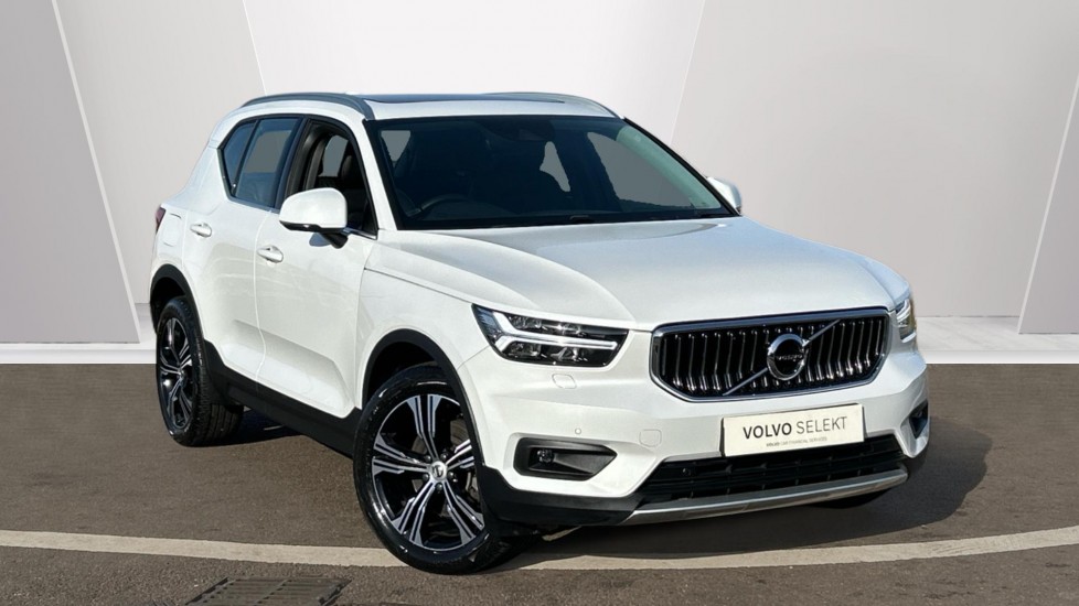 Main listing image - Volvo XC40