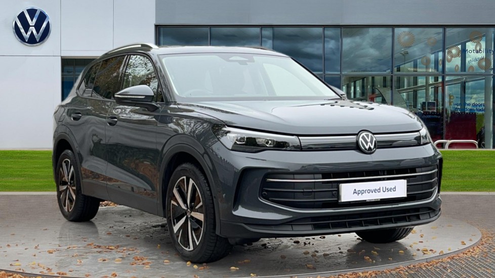 Main listing image - Volkswagen Tiguan