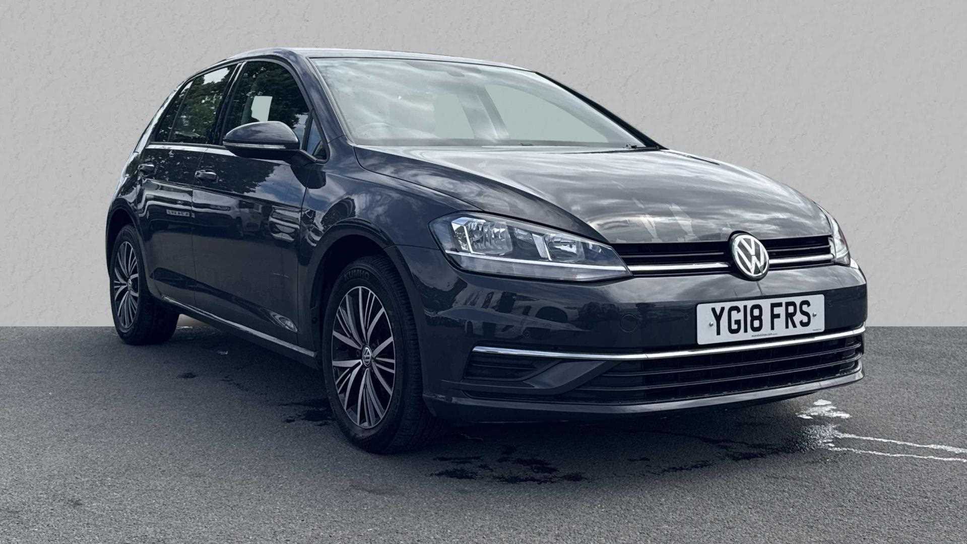 Main listing image - Volkswagen Golf