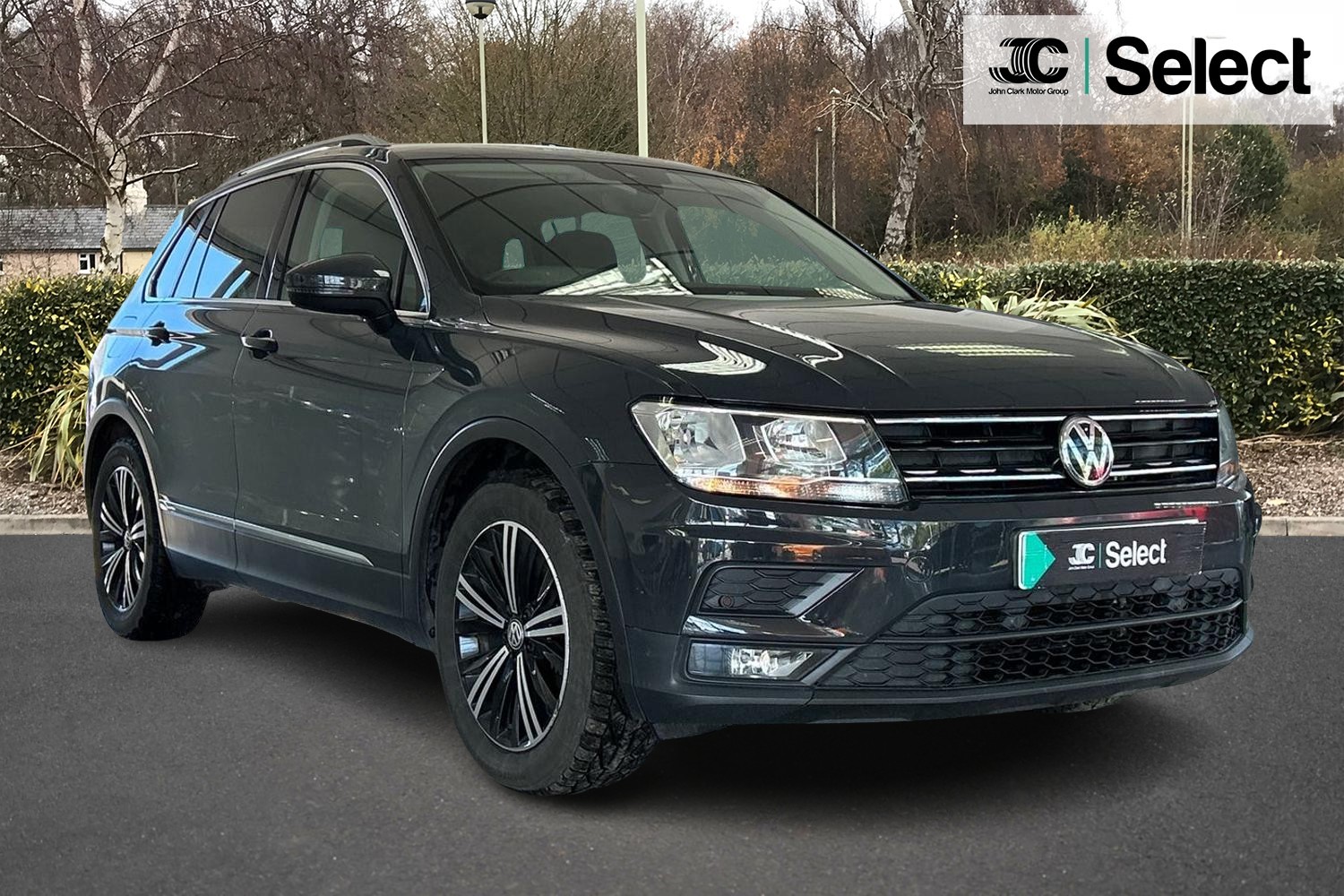 Main listing image - Volkswagen Tiguan