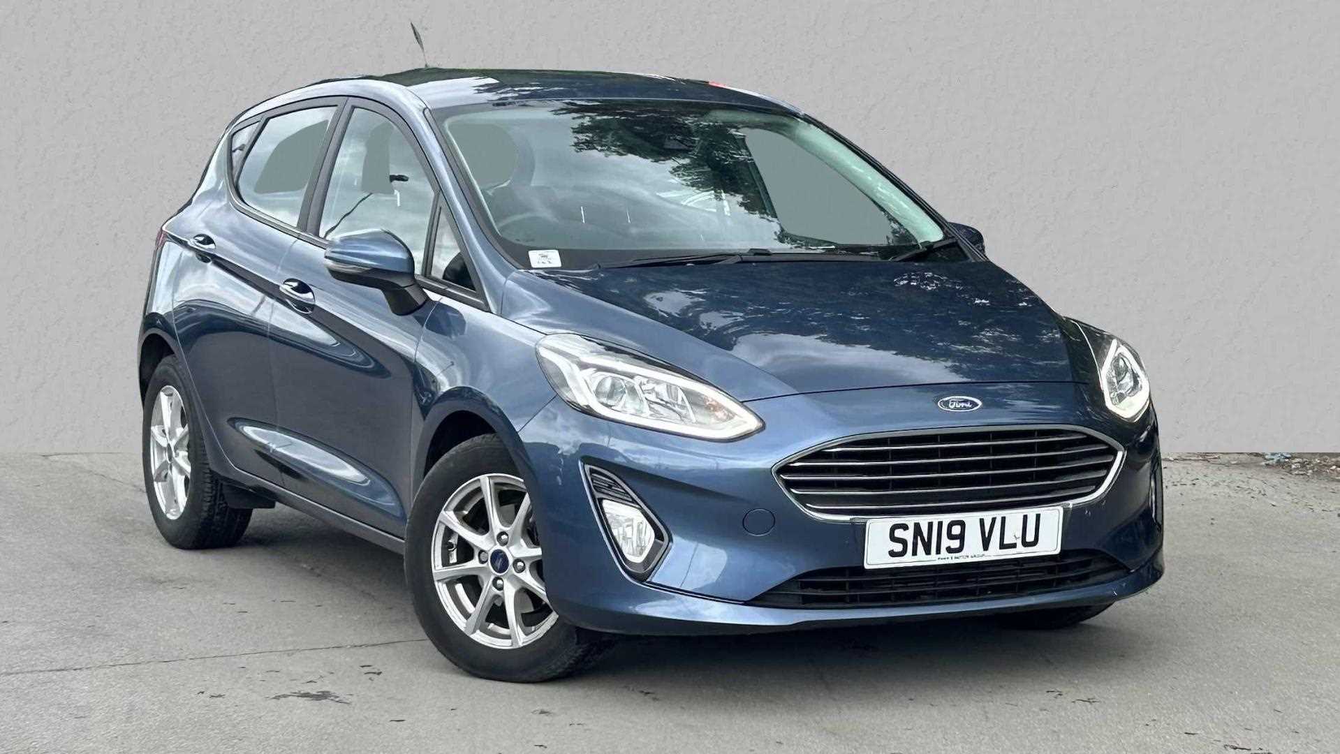 Main listing image - Ford Fiesta