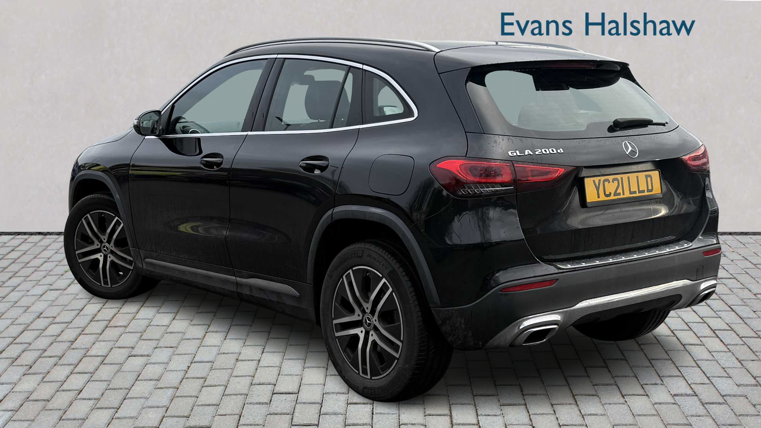 Main listing image - Mercedes-Benz GLA