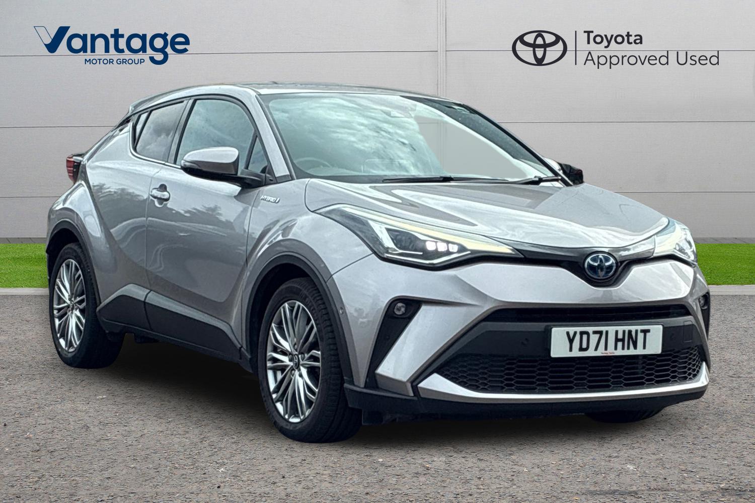 Main listing image - Toyota C-HR